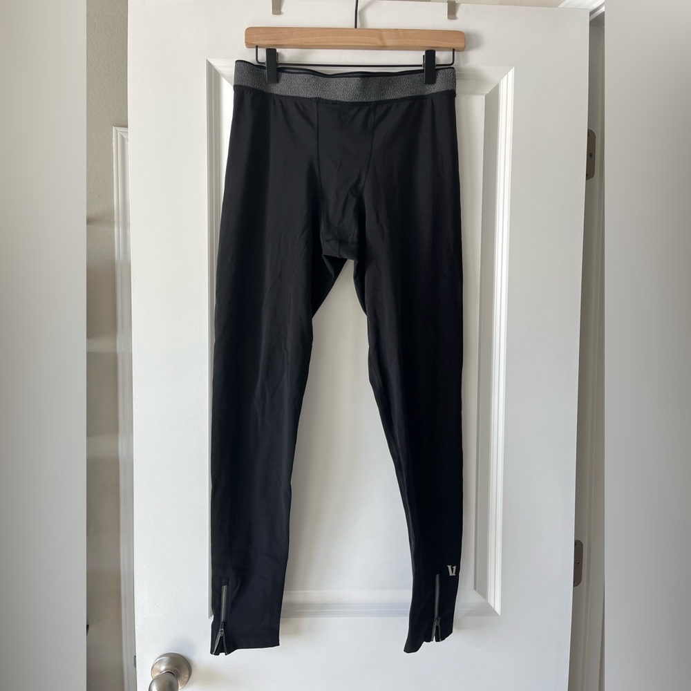 Black Athletic Zip Leggings with Reflective Waistband